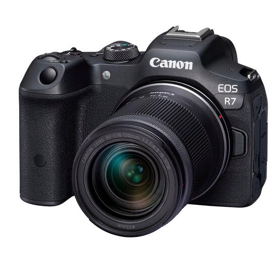 Canon EOS R7 Mirrorless Camera with 18-150mm Lens